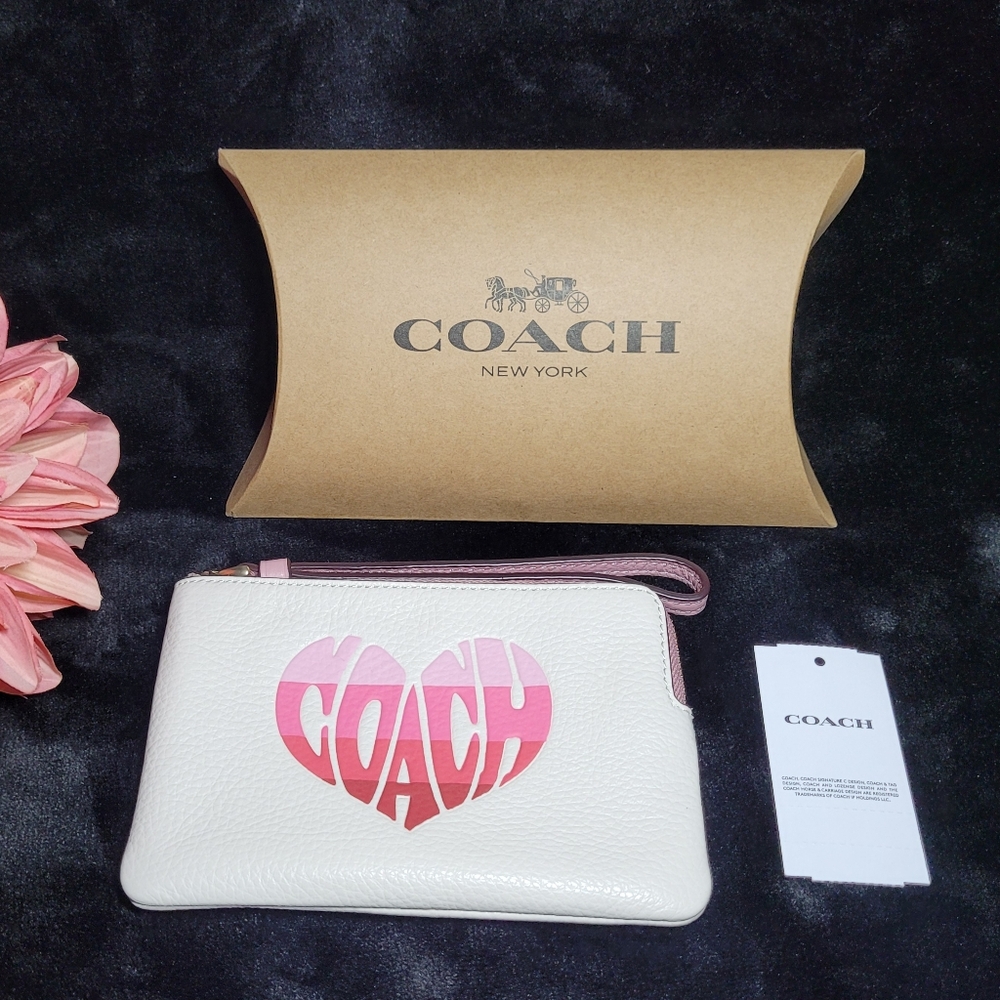 COACH •Cream leather, Pink Striped Heart Corner Zip Wristlet, Gold hardware NWT